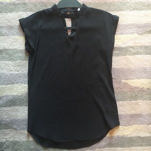NWOT Express Black Top, size XXS